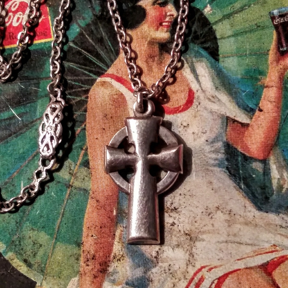 ~ vintage sterling silver cross ~